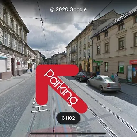 в центрі на 4 гостей * Lviv