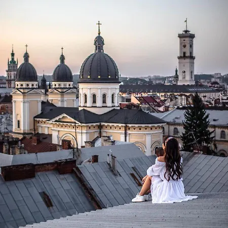 в центрі на 4 гостей דירה *